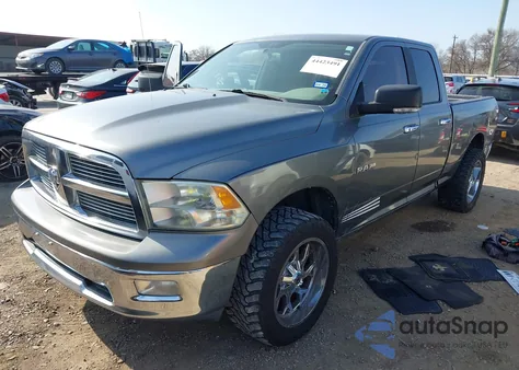 2010 Dodge Ram 1500 Slt/Sport/Trx z USA, uszkodzony, nr VIN 1D7RB1GP5AS120057
